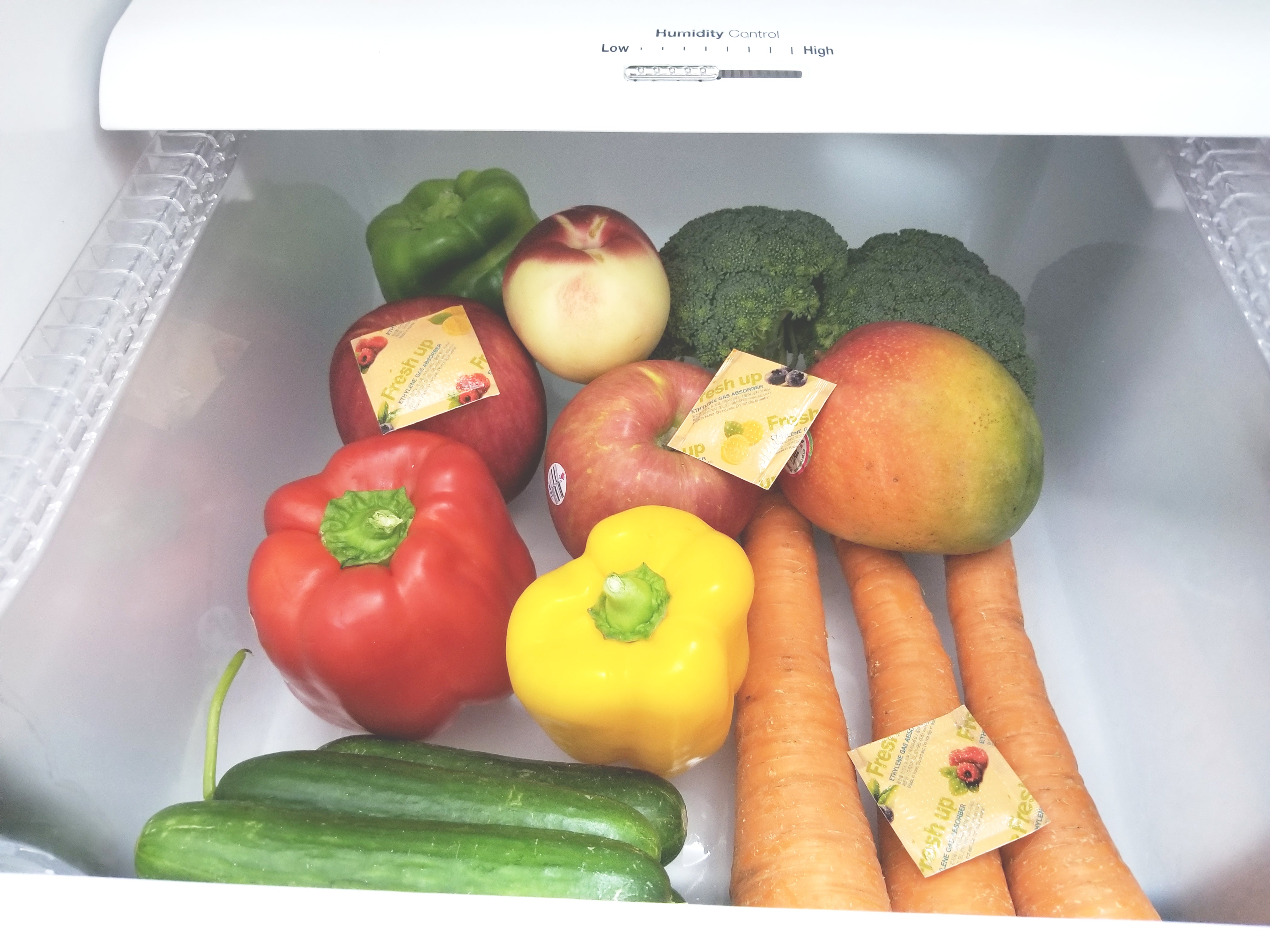 Fresh & Fresh 2 Gram (35 Pack) Premium Ethylene Gas Absorber – Easy to and Ready to use packets – Extends Freshness of Fruits, Vegetables, and Flowers